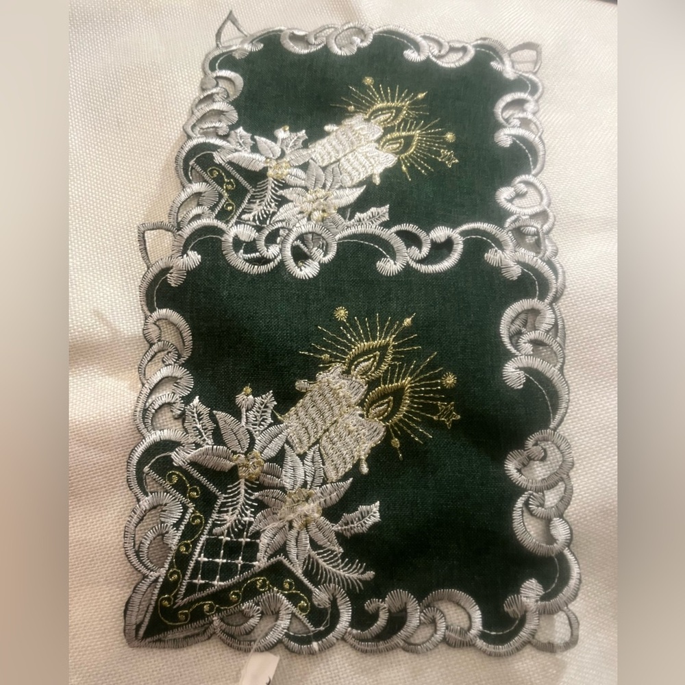 2/$18.00 Christmas Dollies - Picture 1 of 10